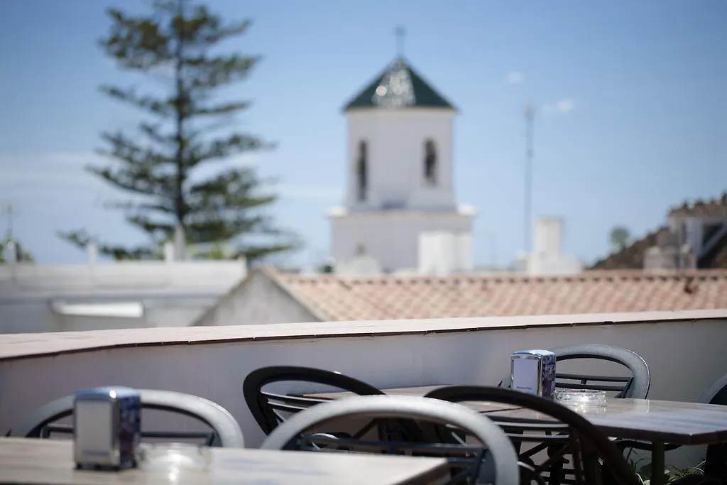 Hotel Plaza Cavana Nerja 3*,