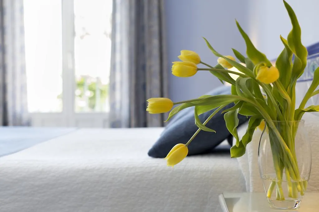 Hotel Plaza Cavana Nerja