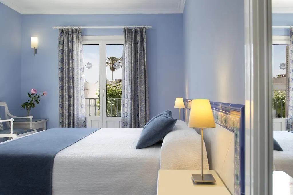 Hotel Plaza Cavana Nerja