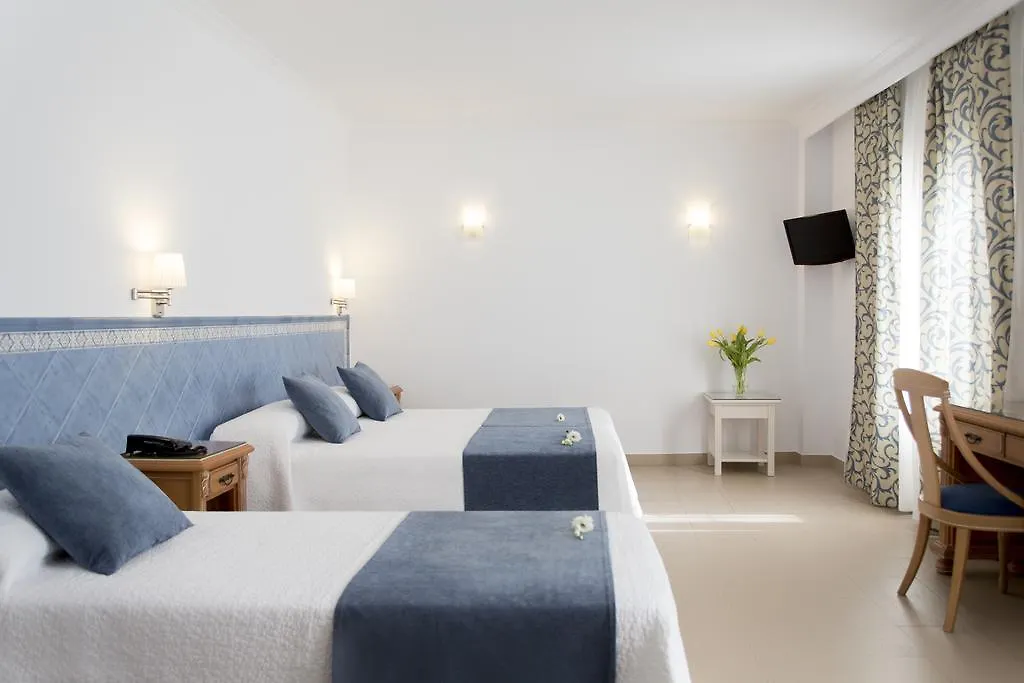 Hotel Plaza Cavana Nerja
