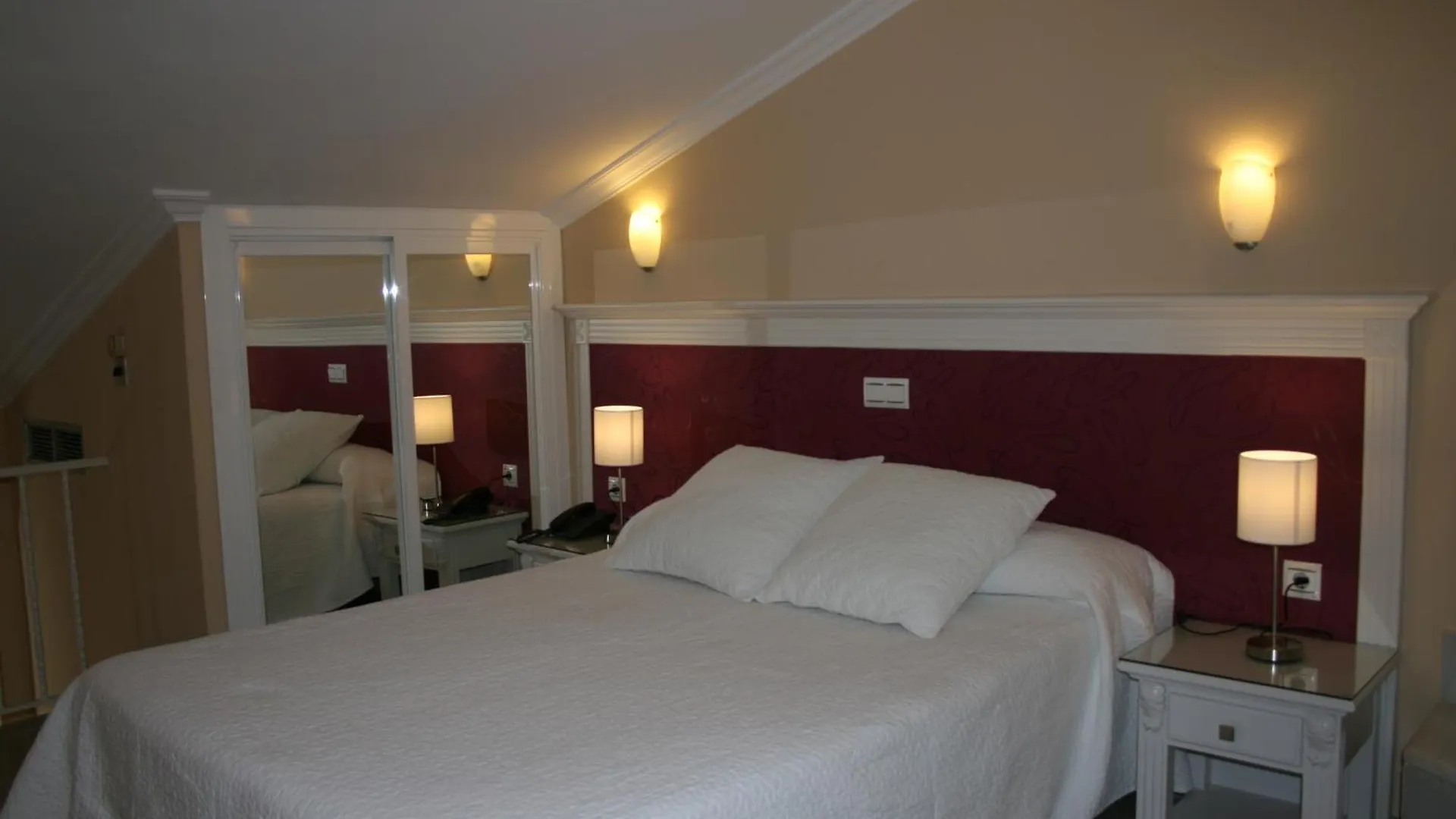 Hotel Plaza Cavana Nerja Spanien