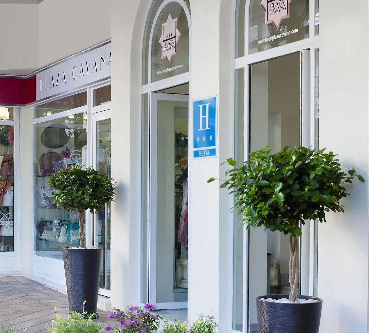 Hotel Plaza Cavana Nerja