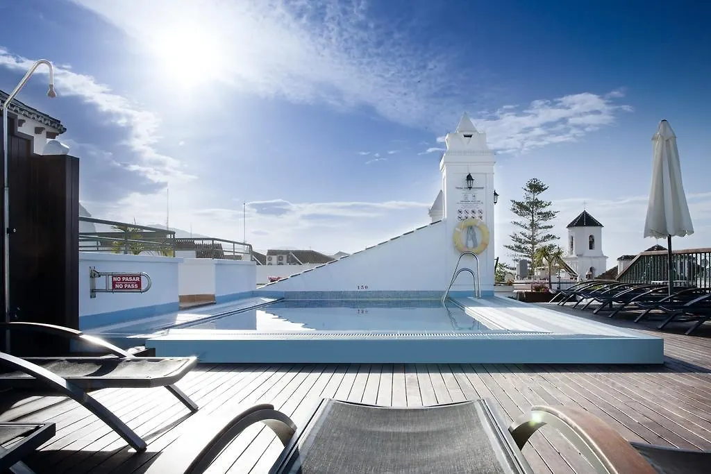 Hotel Plaza Cavana Nerja 3*,  Spain